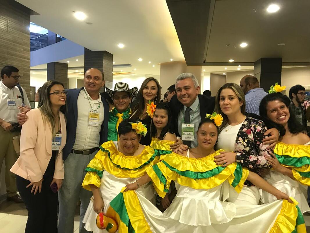 Asistentes a la II Jornada de Residentes de Pediatría de la Universidad del Quindío en el hotel Mocawa Plaza de Armenia.